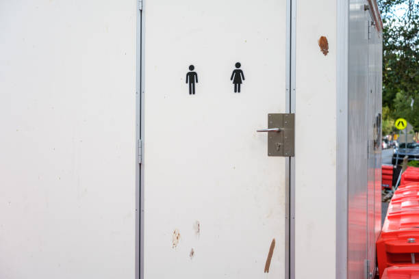 Best Portable restroom trailer rental  in Longbranch, WA